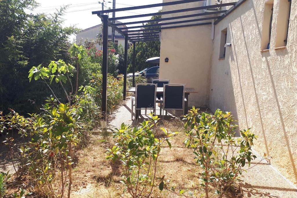 Les Pucines Bis Bas De Villa 29 M2 Luxe Rez De Jardin Climatisation Plein Sud Six-Fours-les-Plages Exteriör bild
